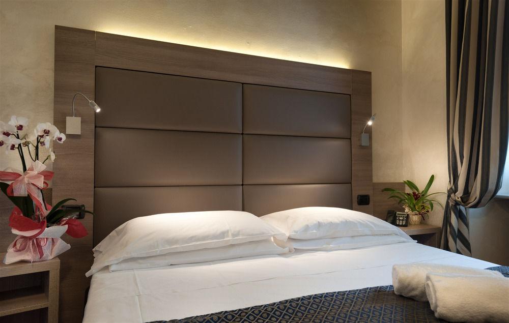 Heart Hotel Milano Exterior photo