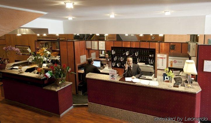 Heart Hotel Milano Interior photo