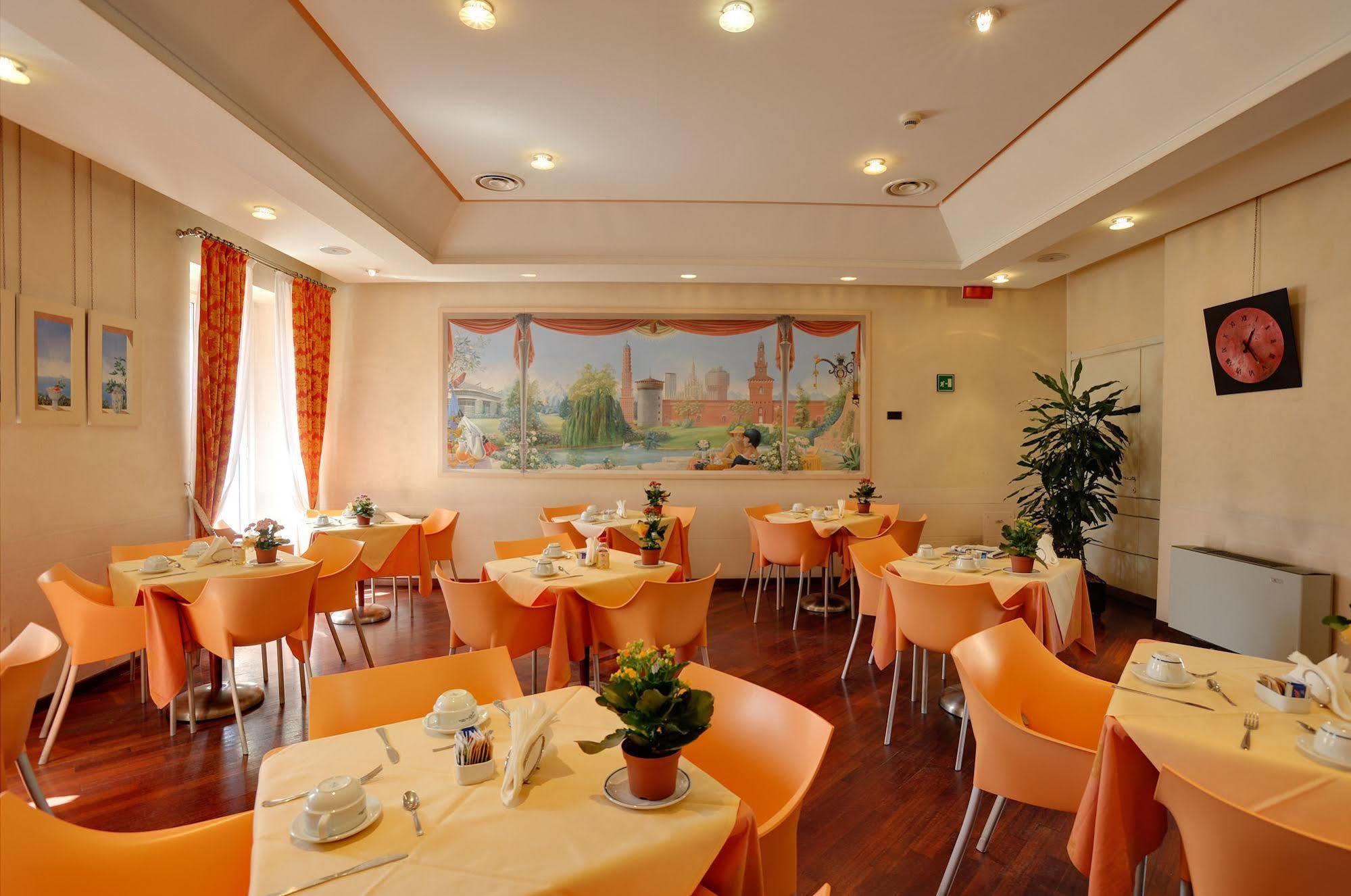 Heart Hotel Milano Exterior photo
