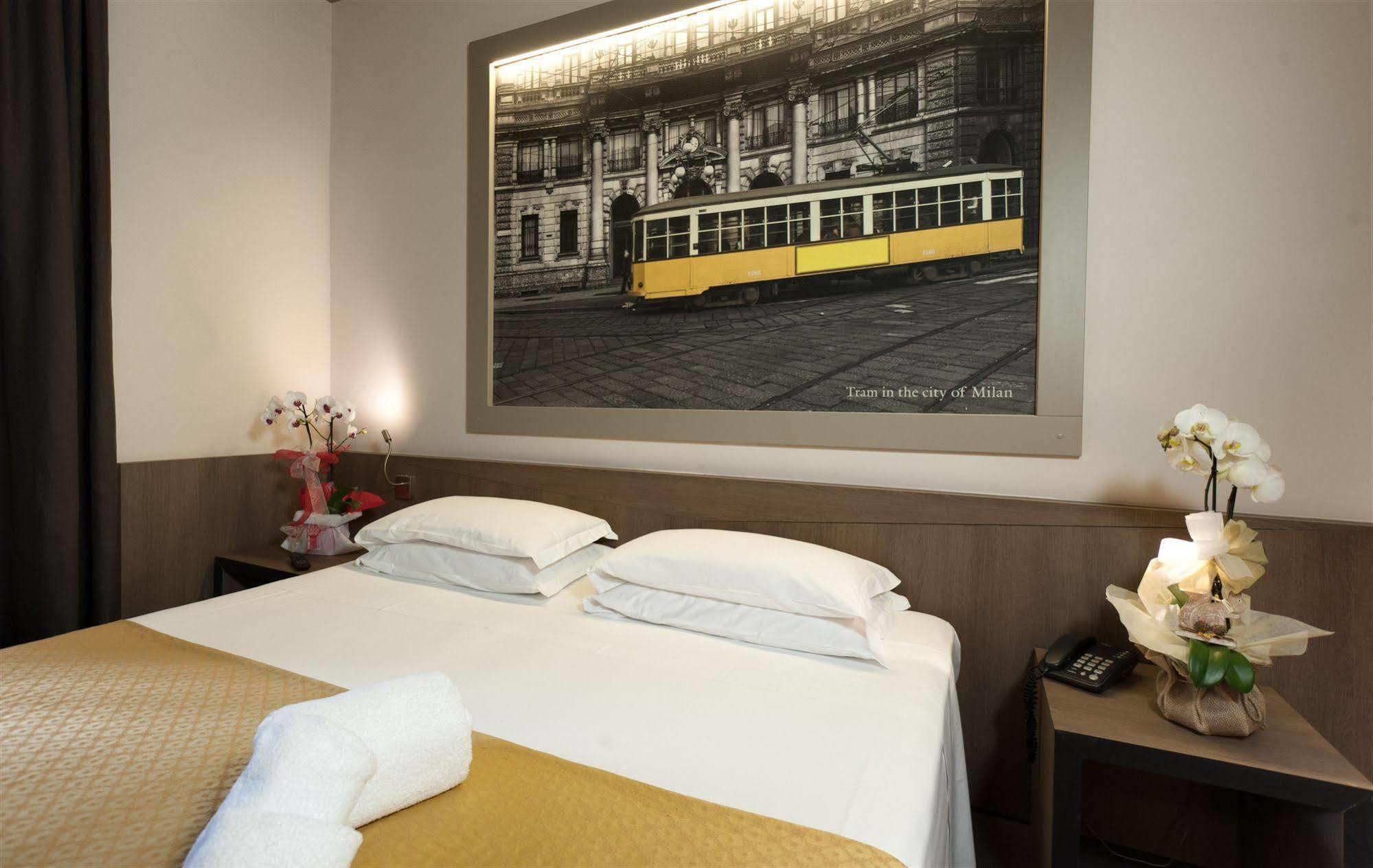 Heart Hotel Milano Exterior photo